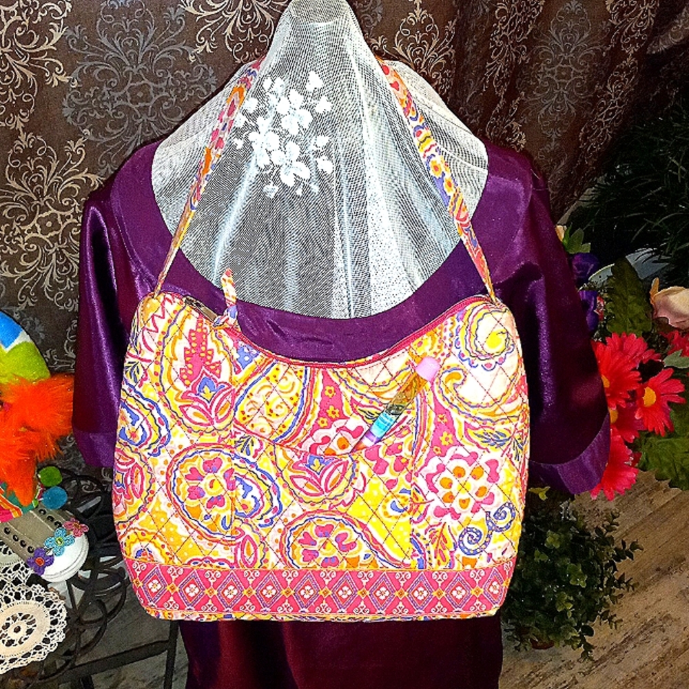 13"x17" small lightweight quilted handbag